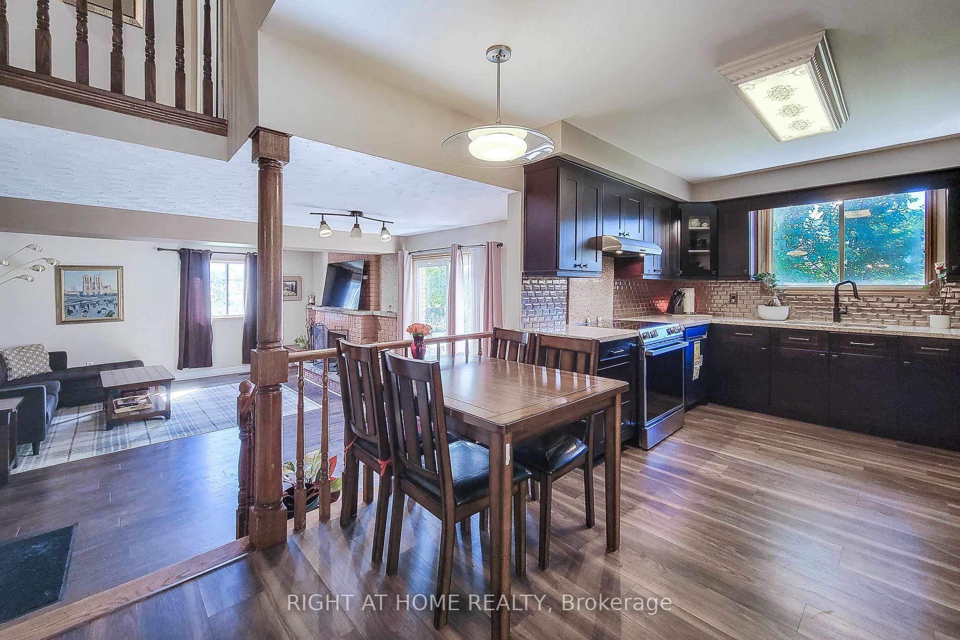 Photo 13 of 8 Hunter Road, Grimsby, Grimsby West — HOMEH