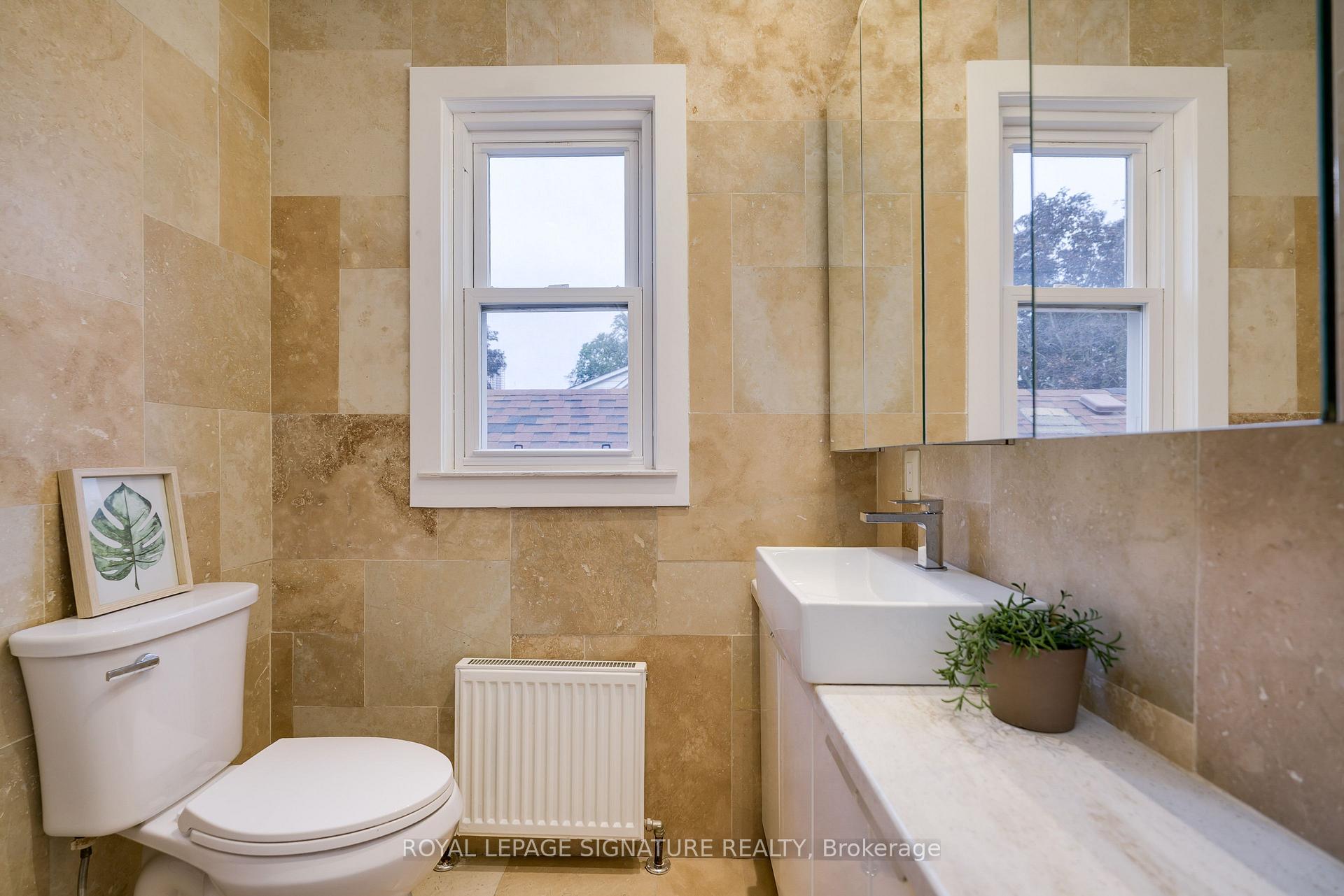 Photo 10 of 14 Sutherland Avenue, Toronto, Crescent Town — HOMEH