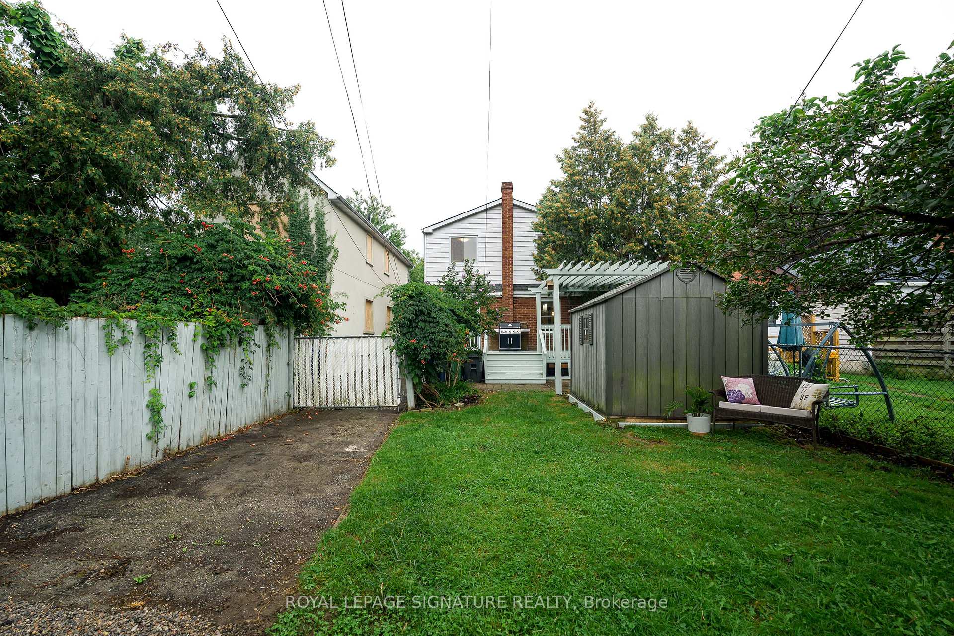 Photo 21 of 14 Sutherland Avenue, Toronto, Crescent Town — HOMEH