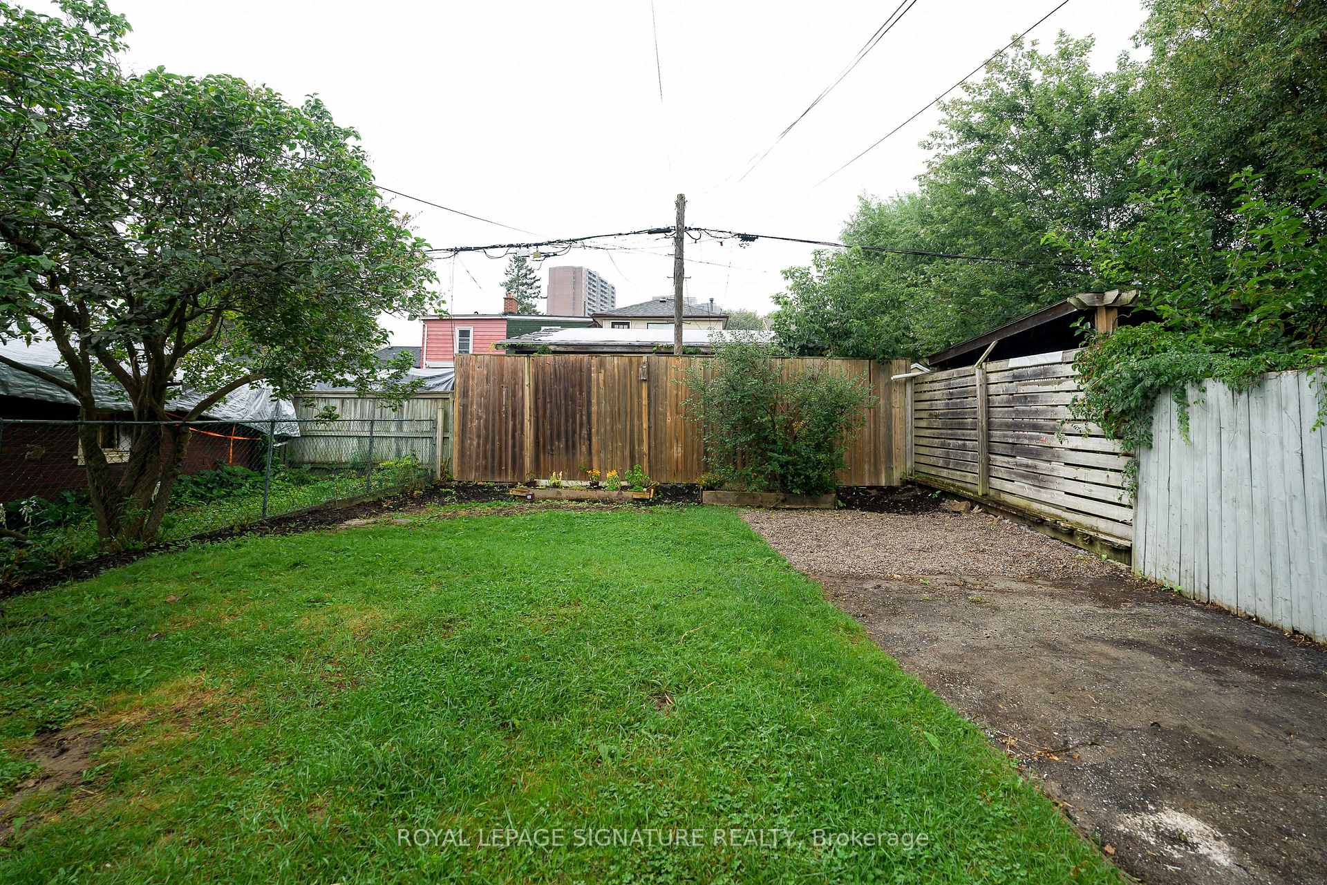 Photo 22 of 14 Sutherland Avenue, Toronto, Crescent Town — HOMEH