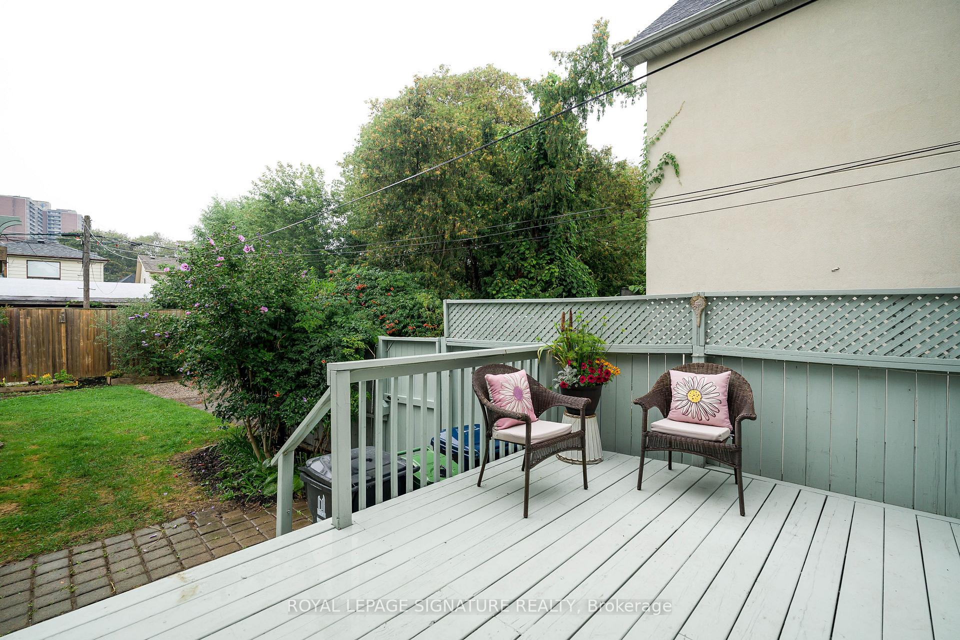 Photo 25 of 14 Sutherland Avenue, Toronto, Crescent Town — HOMEH
