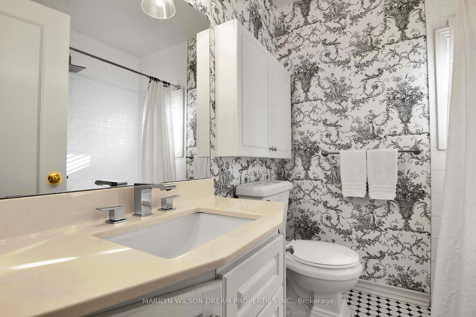 Photo 22 of 598 Queen Elizabeth Drive, Ottawa, Glebe — HOMEH