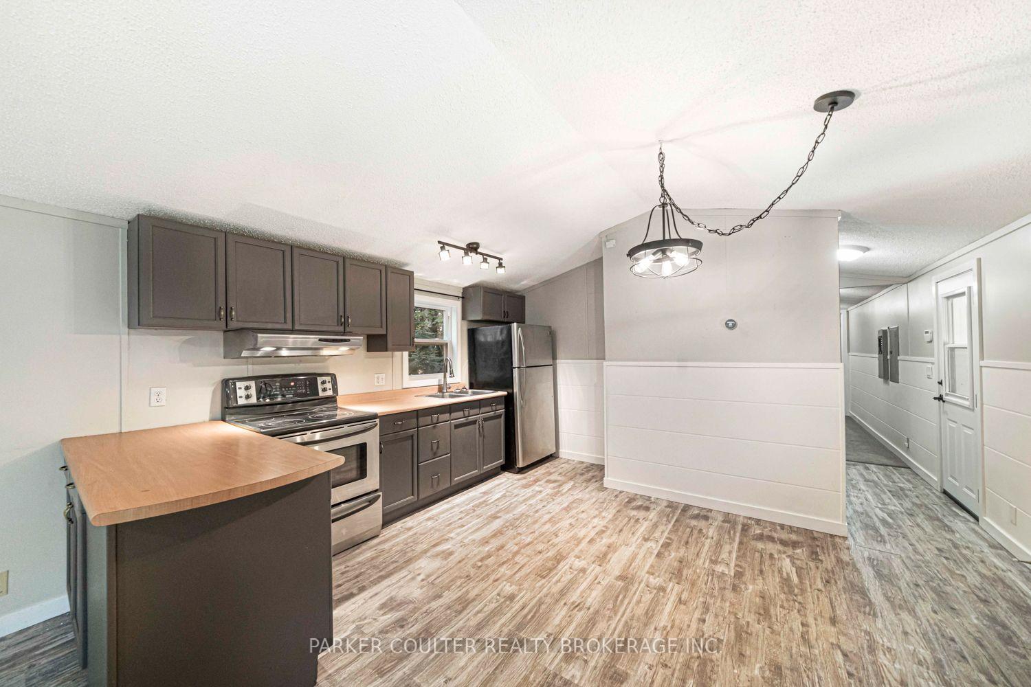 Photo 11 of 327 Echo Ridge Road, Kearney — HOMEH