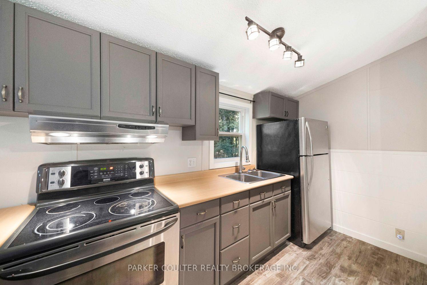 Photo 15 of 327 Echo Ridge Road, Kearney — HOMEH