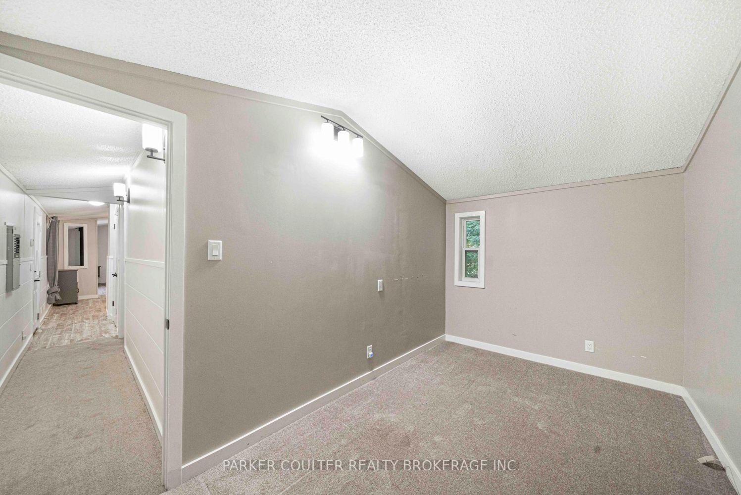 Photo 21 of 327 Echo Ridge Road, Kearney — HOMEH