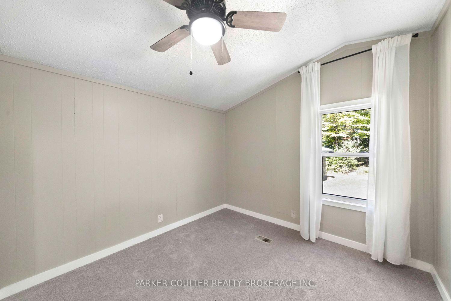 Photo 25 of 327 Echo Ridge Road, Kearney — HOMEH
