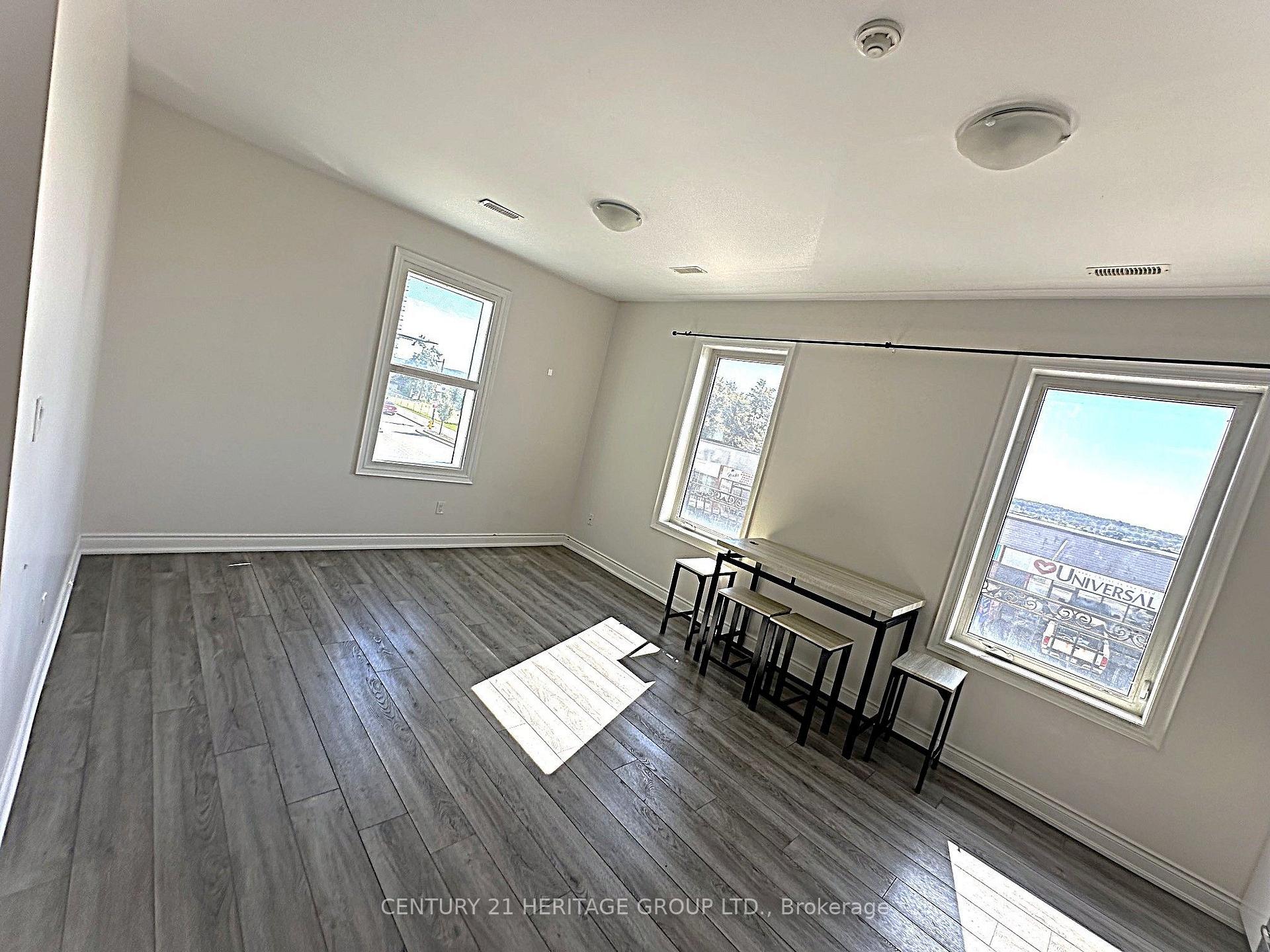 Photo 6 of Unit 201, 130 Dunlop Street E, Barrie, City Centre — HOMEH