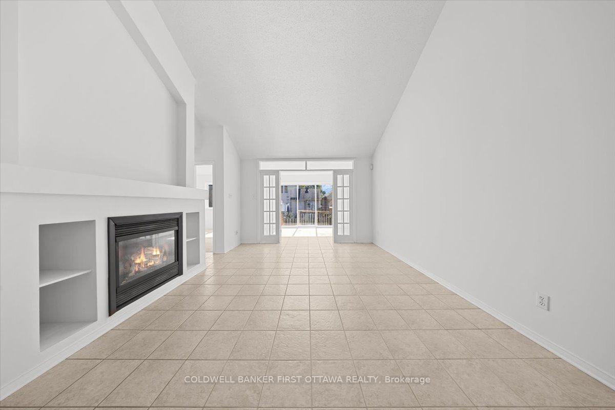 Photo 8 of 81 Baypointe Crescent, Ottawa, Barrhaven East — HOMEH