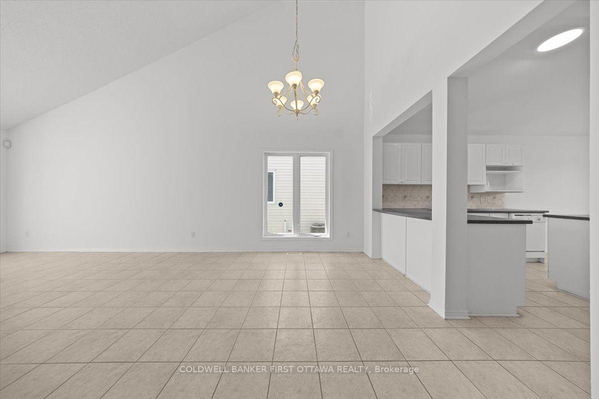 Photo 25 of 81 Baypointe Crescent, Ottawa, Barrhaven East — HOMEH