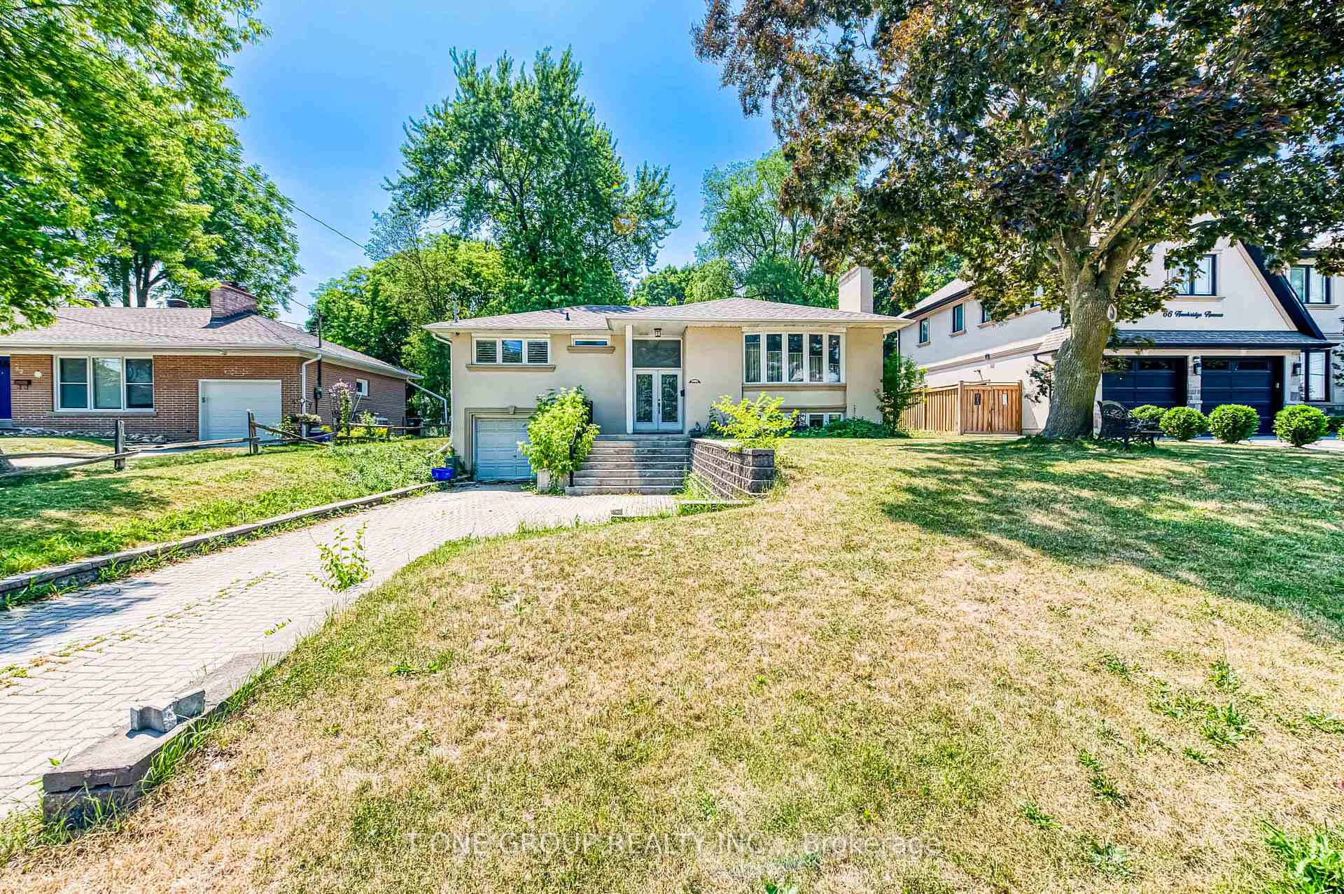 Photo of 64 Hawkridge Avenue