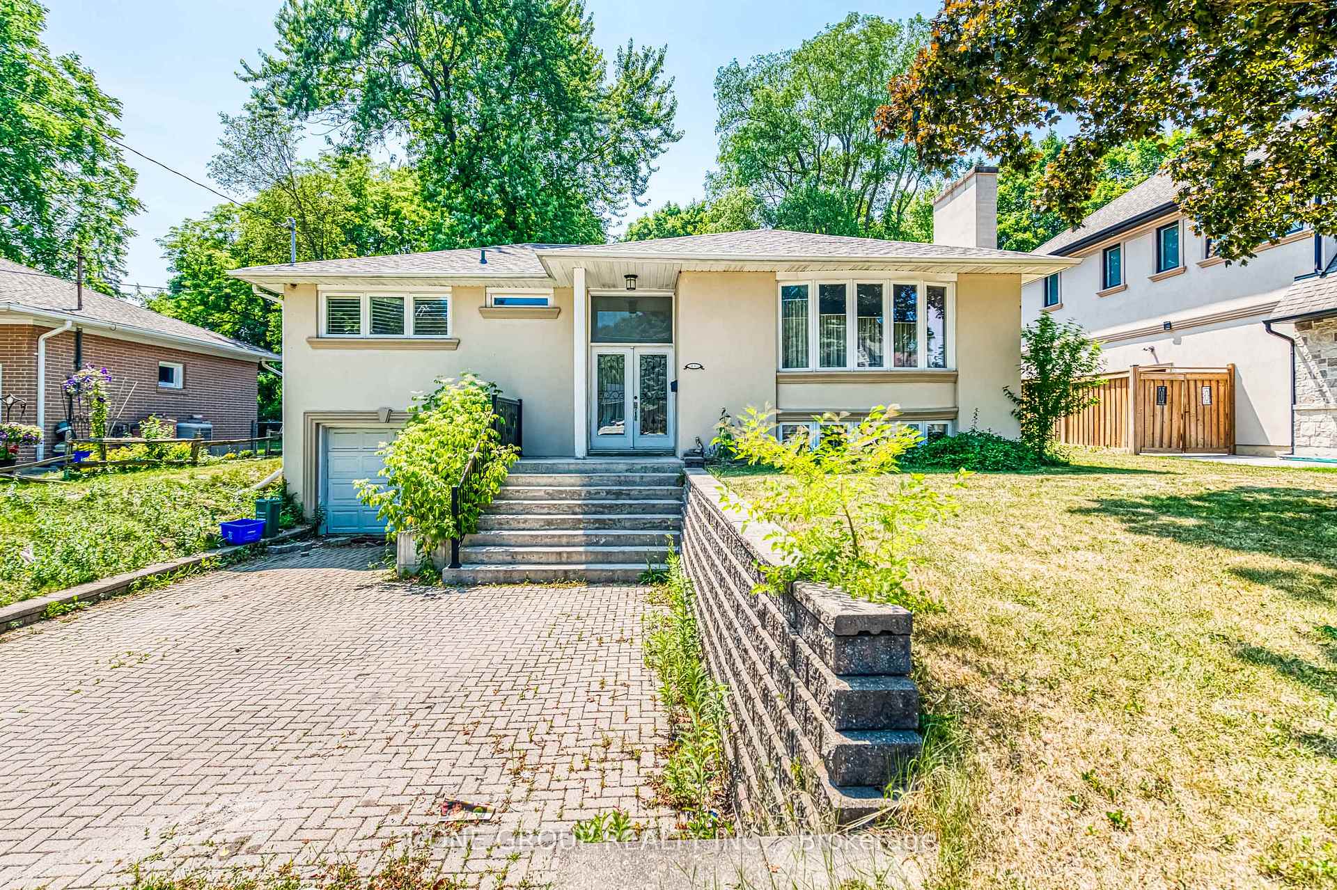 Photo 3 of 64 Hawkridge Avenue, Markham, Bullock — HOMEH