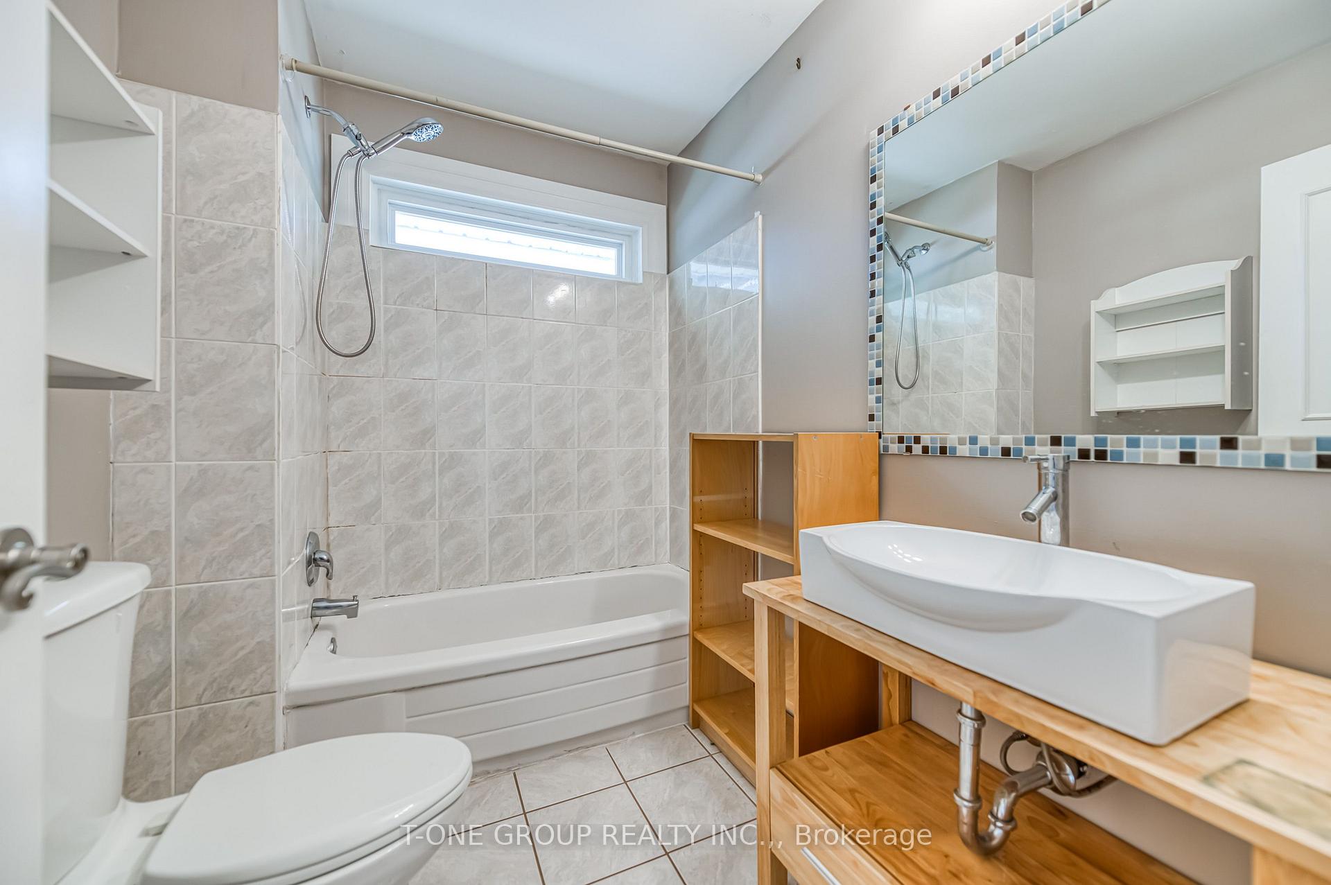 Photo 11 of 64 Hawkridge Avenue, Markham, Bullock — HOMEH