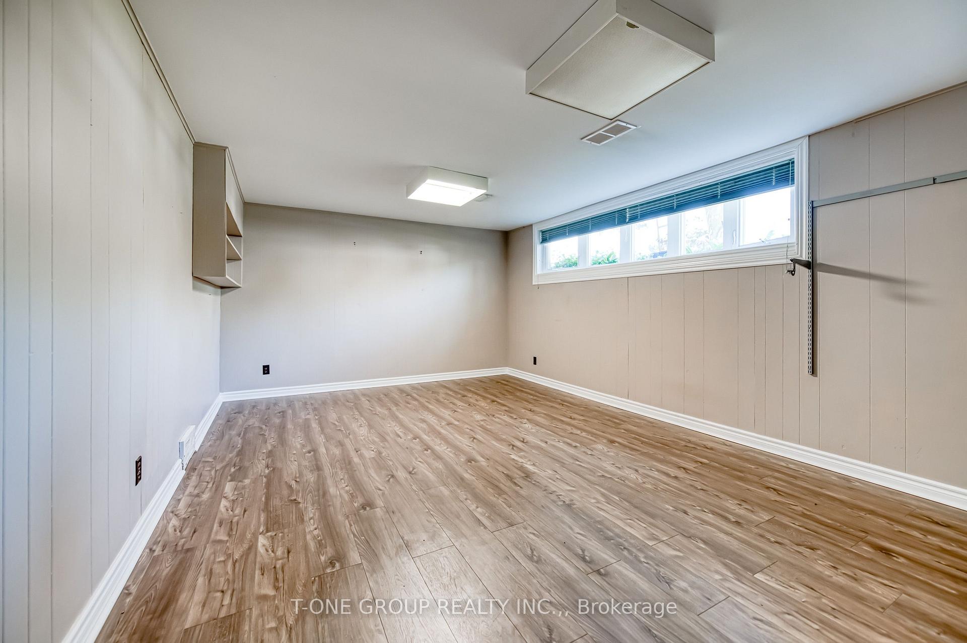 Photo 34 of 64 Hawkridge Avenue, Markham, Bullock — HOMEH
