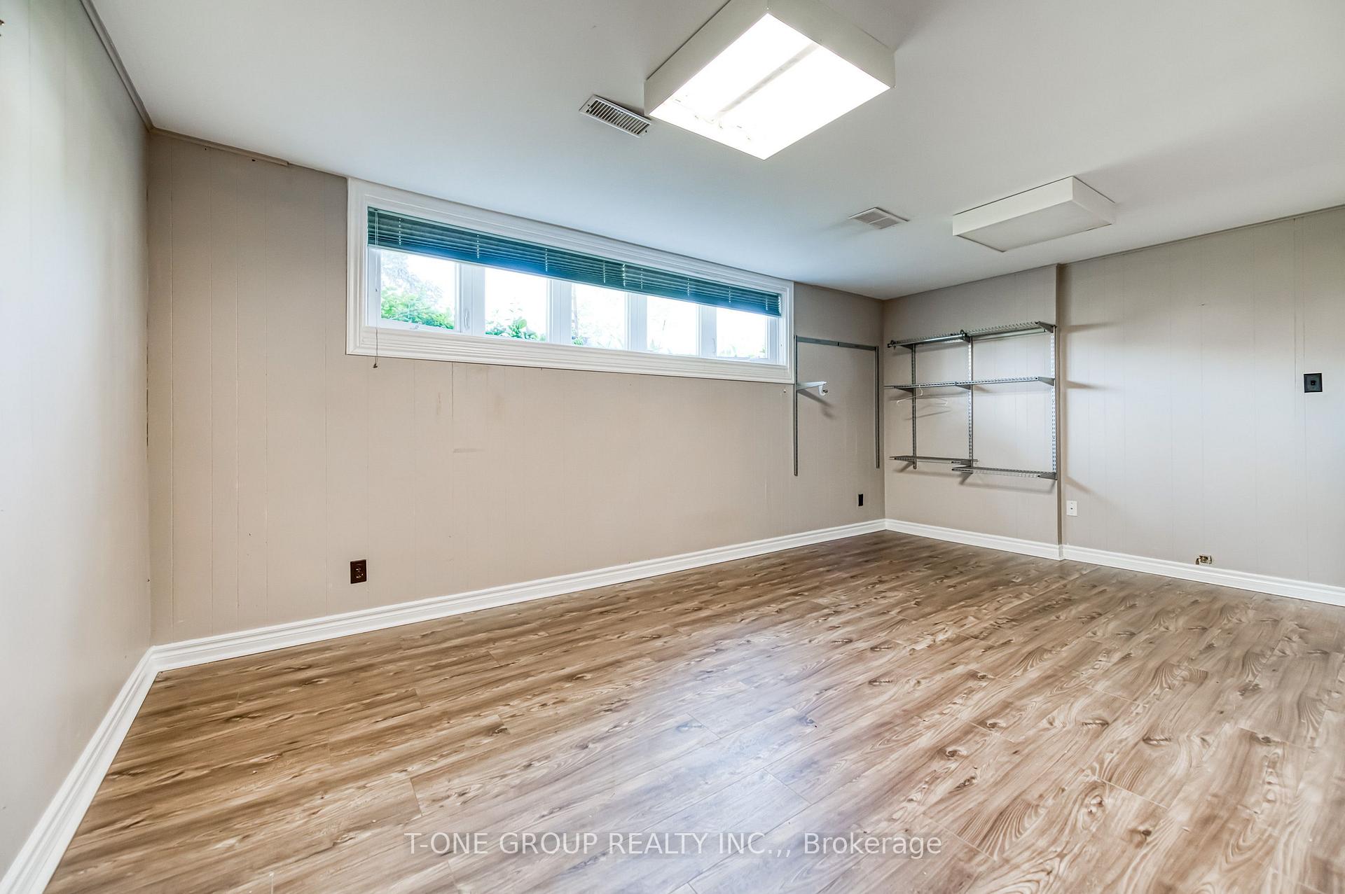 Photo 35 of 64 Hawkridge Avenue, Markham, Bullock — HOMEH