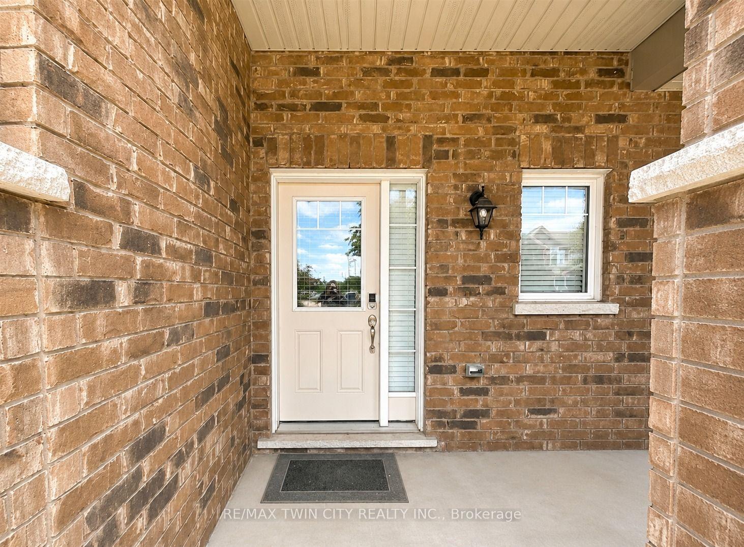 Photo 2 of Unit Upper, 78 Glenvista Drive, Kitchener, Rosenburg — HOMEH