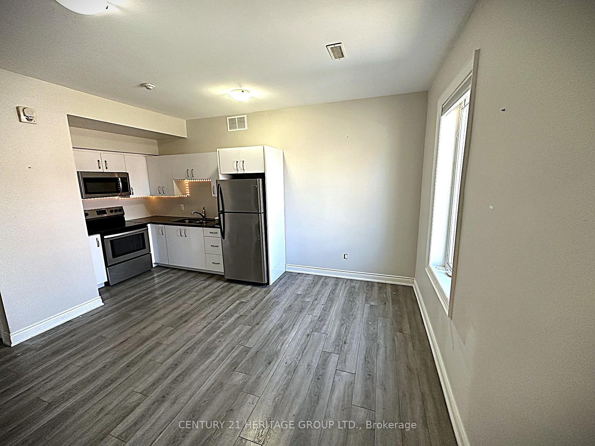 Photo 6 of Unit 203, 130 Dunlop Street, Barrie, City Centre — HOMEH