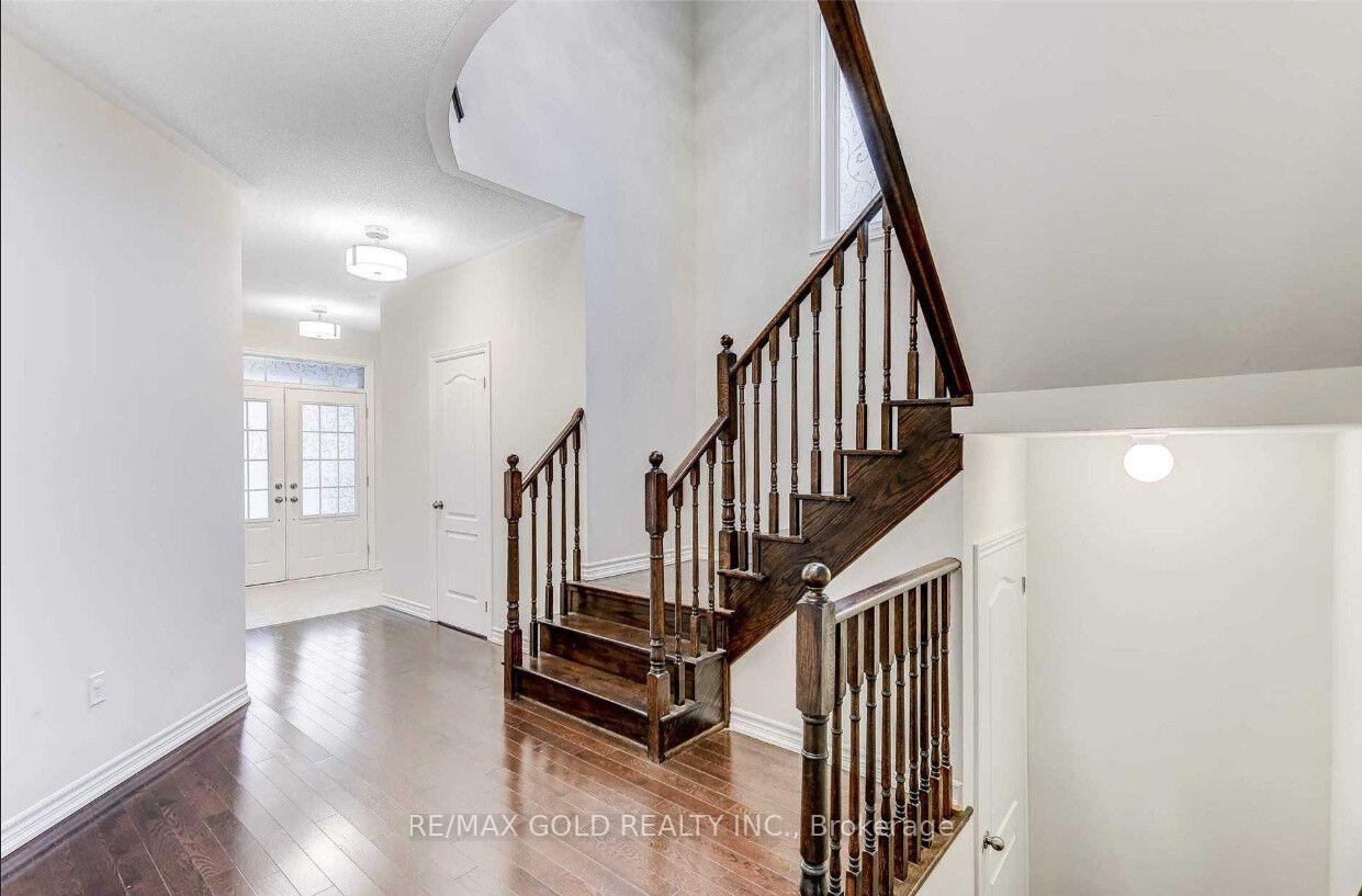 Photo 2 of 1243 Ronald Inche Drive, Oshawa, Taunton — HOMEH