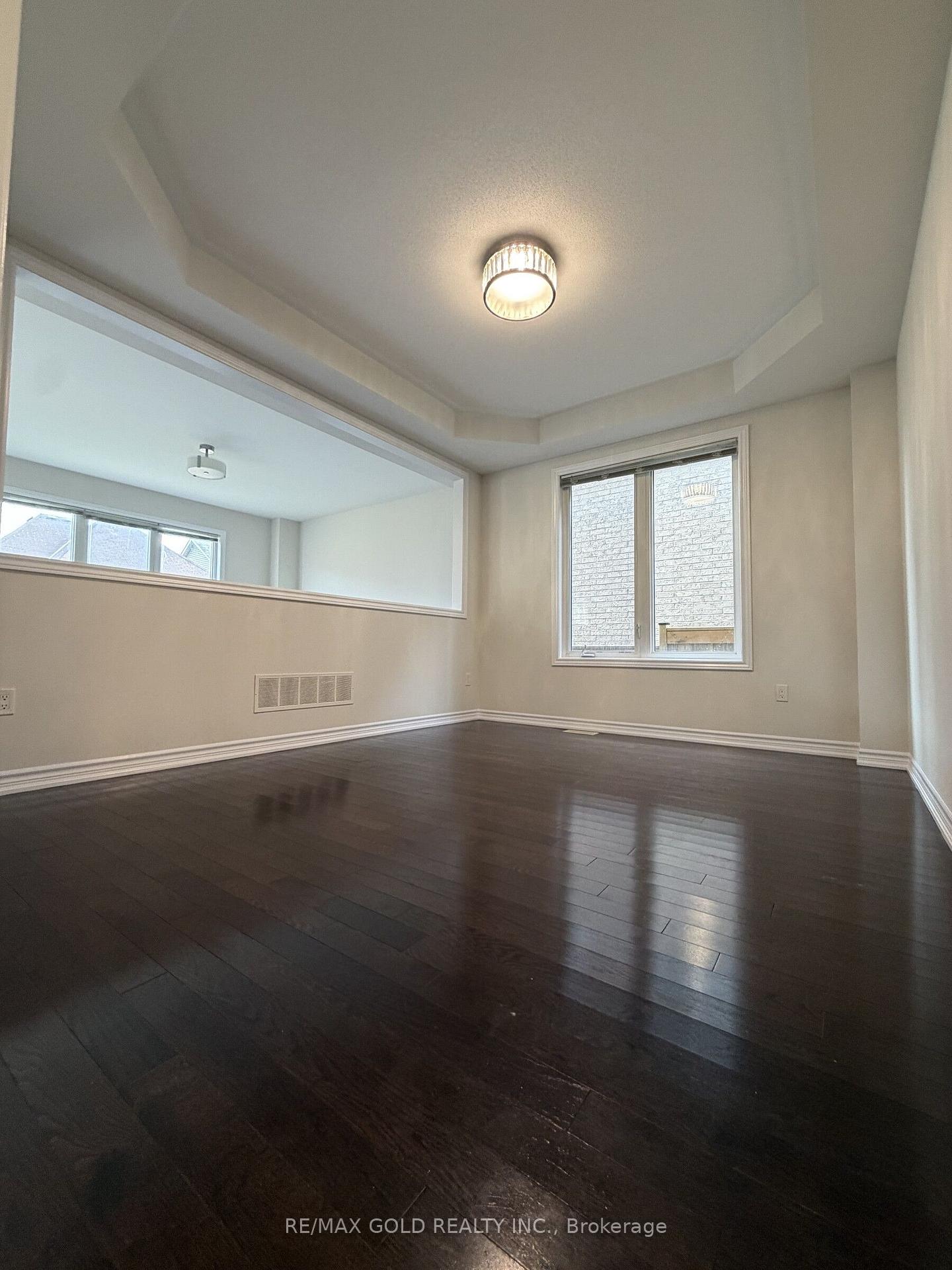 Photo 6 of 1243 Ronald Inche Drive, Oshawa, Taunton — HOMEH