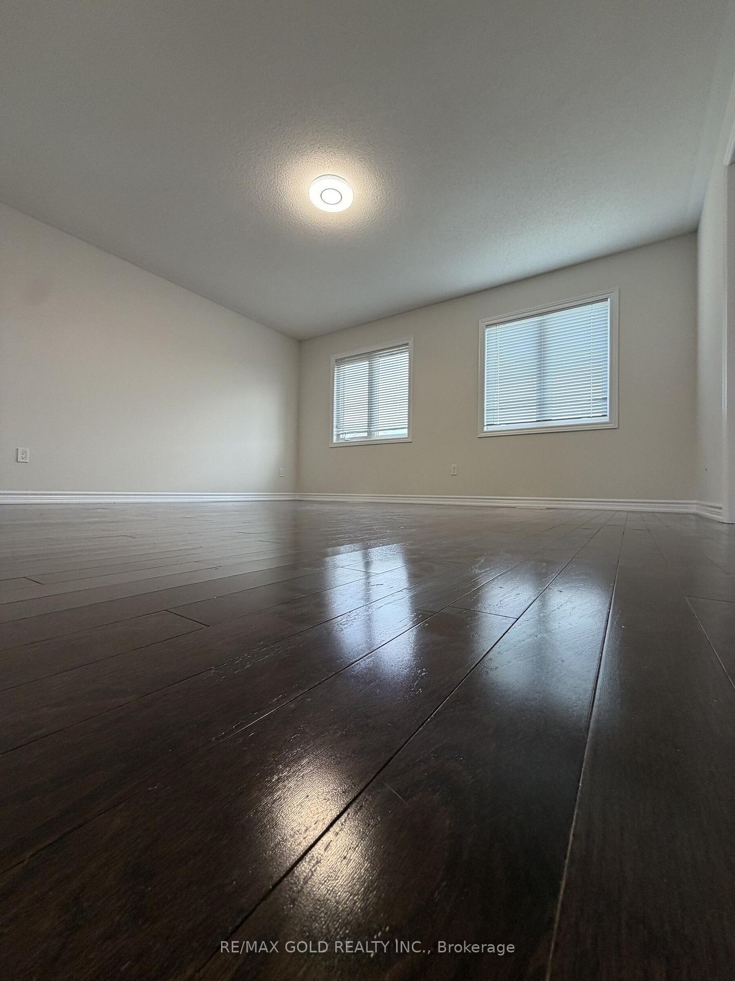 Photo 15 of 1243 Ronald Inche Drive, Oshawa, Taunton — HOMEH