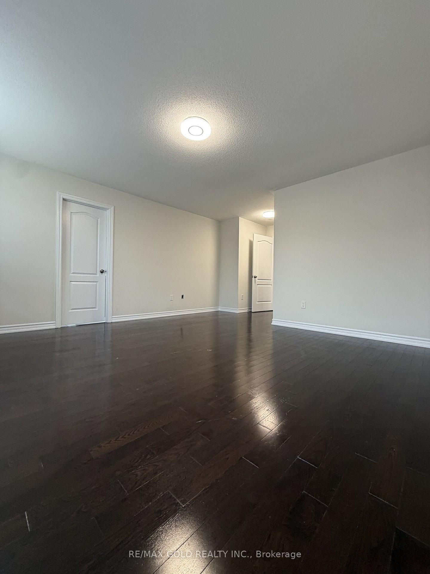 Photo 16 of 1243 Ronald Inche Drive, Oshawa, Taunton — HOMEH