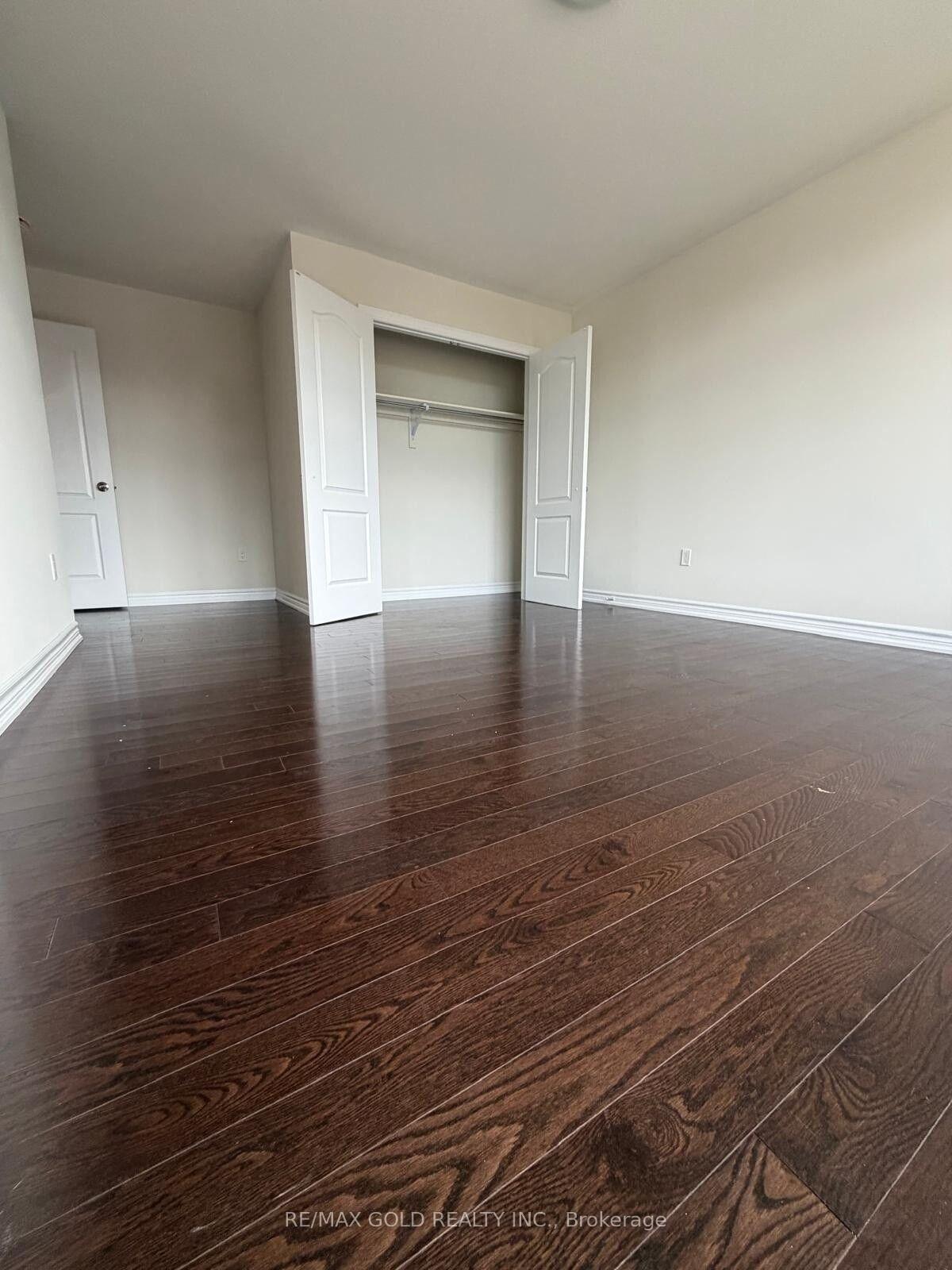 Photo 26 of 1243 Ronald Inche Drive, Oshawa, Taunton — HOMEH