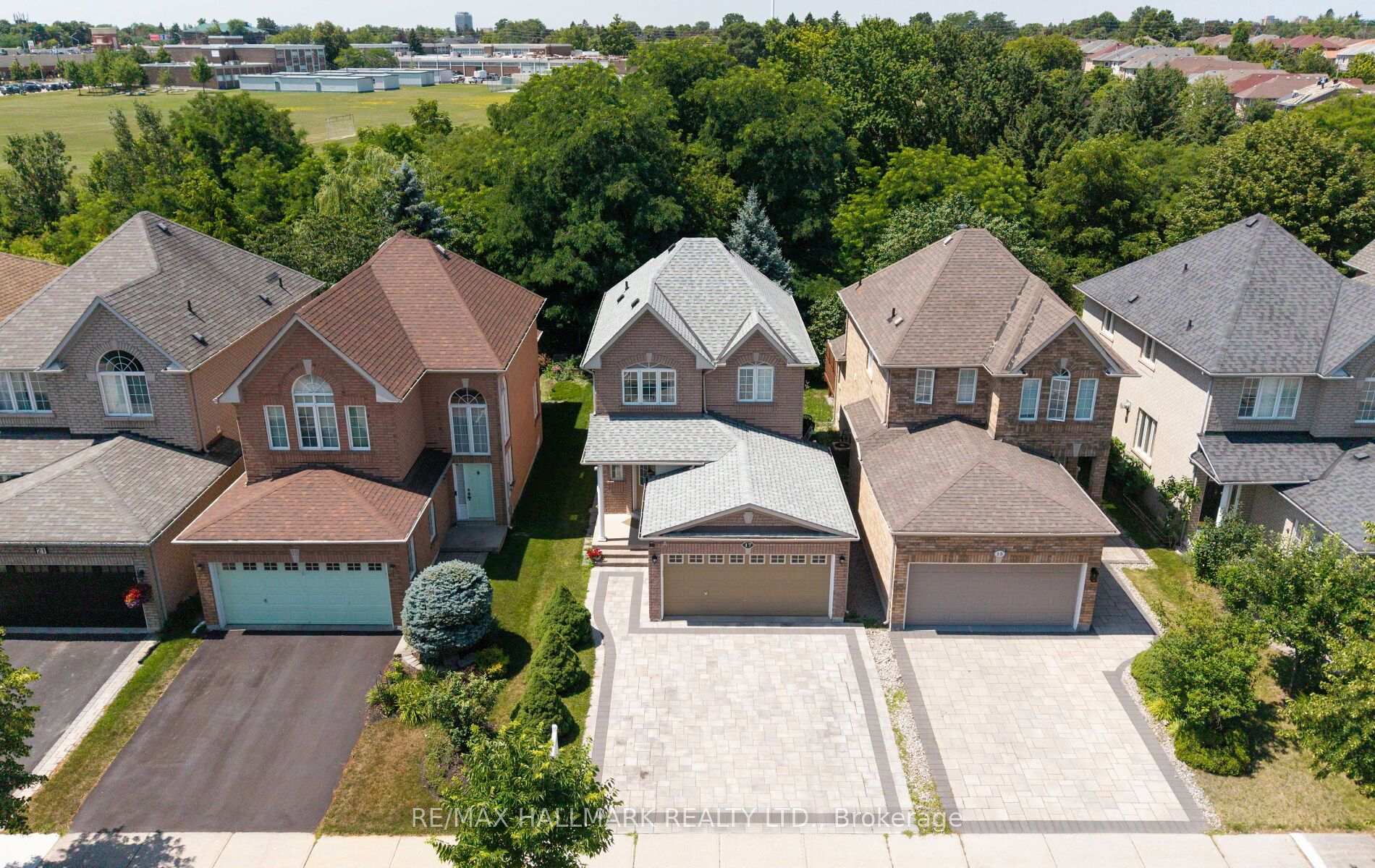 Photo of 17 Rushingbrook Drive