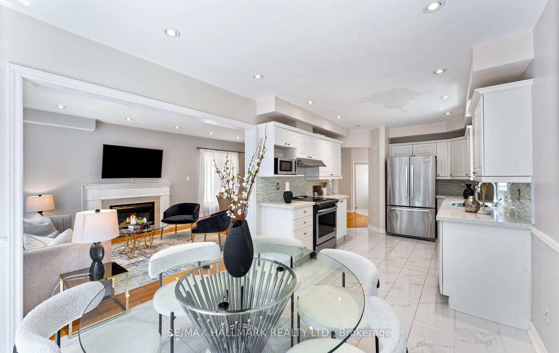 Photo 20 of 17 Rushingbrook Drive, Richmond Hill, Rouge Woods — HOMEH