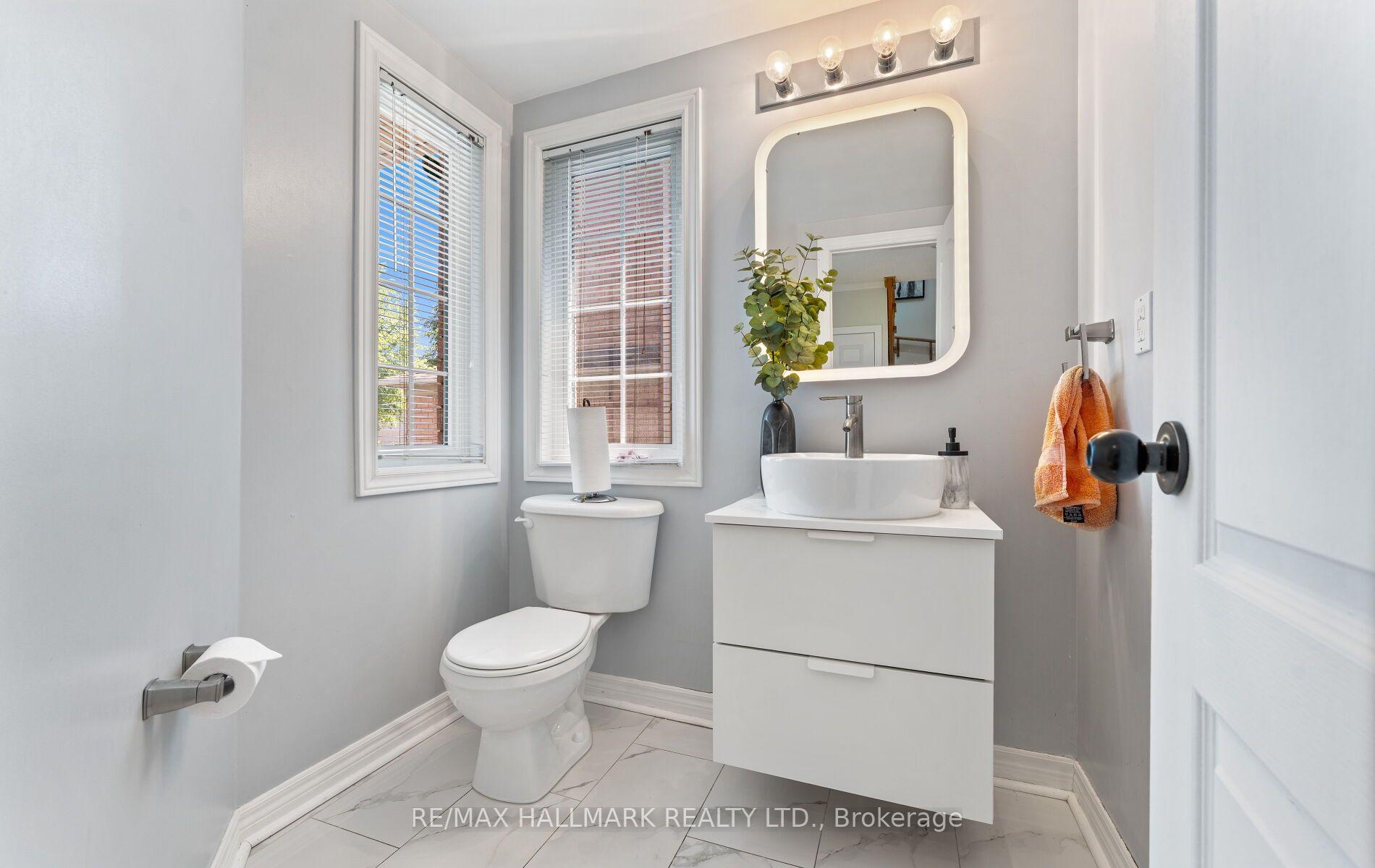 Photo 23 of 17 Rushingbrook Drive, Richmond Hill, Rouge Woods — HOMEH