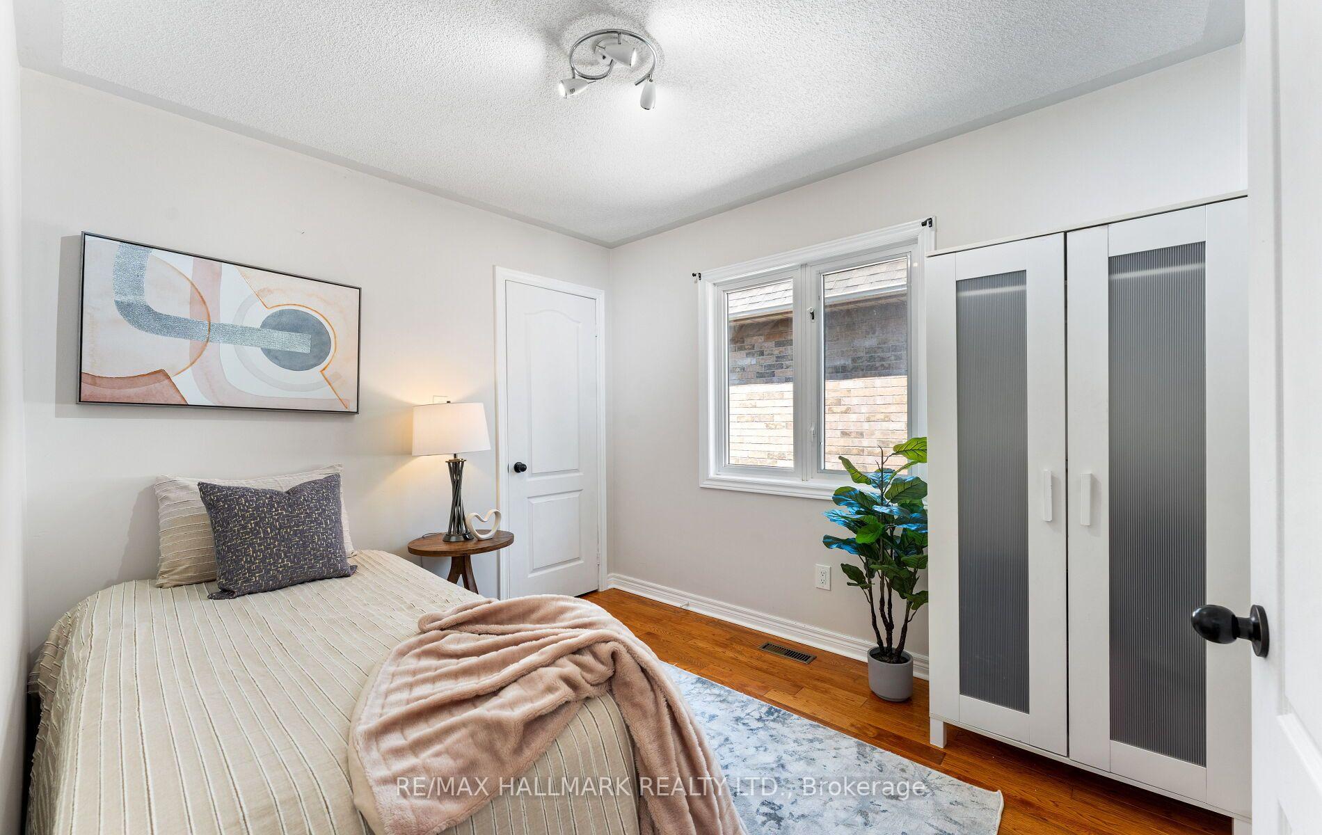 Photo 31 of 17 Rushingbrook Drive, Richmond Hill, Rouge Woods — HOMEH