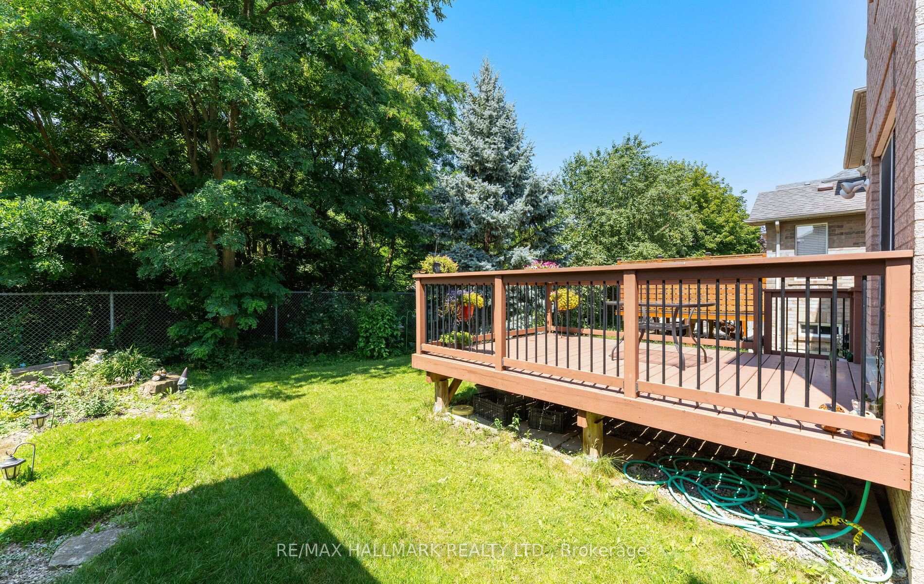 Photo 44 of 17 Rushingbrook Drive, Richmond Hill, Rouge Woods — HOMEH