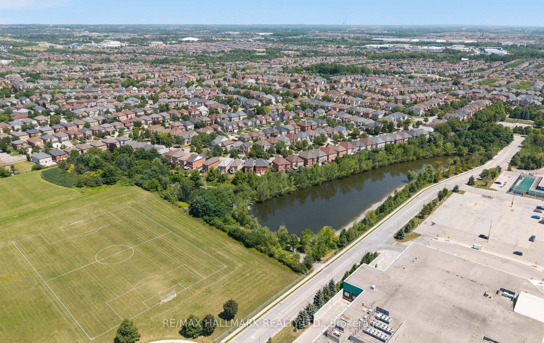 Photo 49 of 17 Rushingbrook Drive, Richmond Hill, Rouge Woods — HOMEH