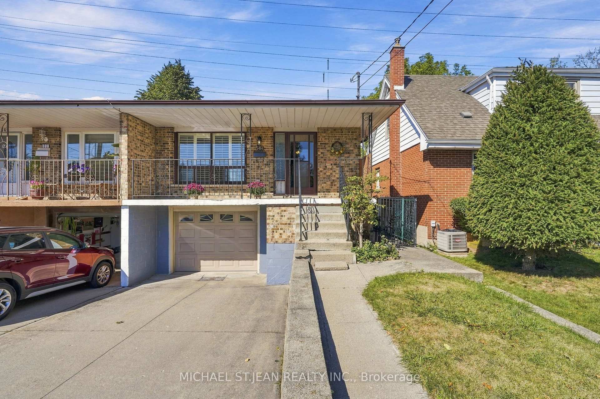 Photo 4 of 564 Cochrane Road, Hamilton, Rosedale — HOMEH