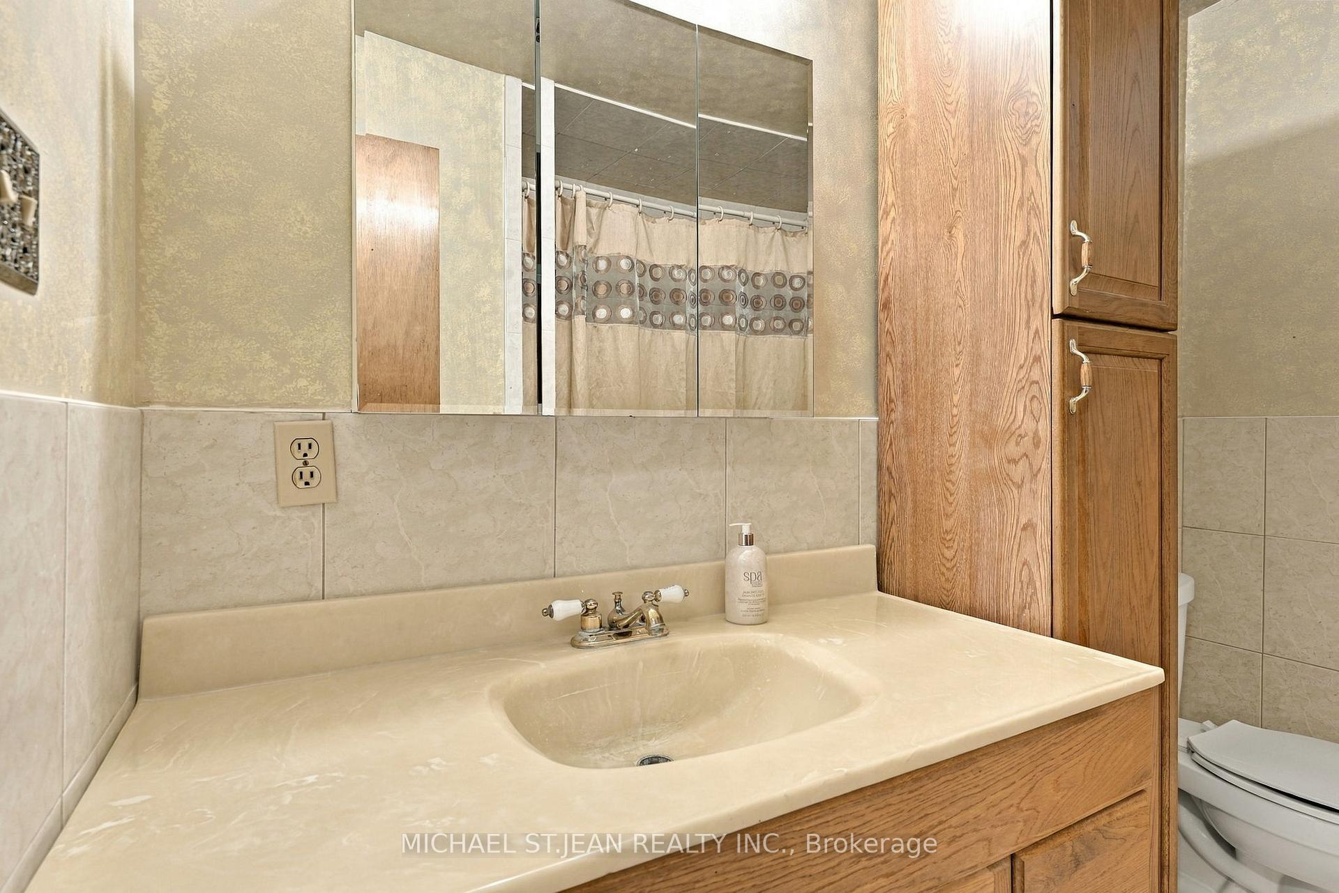Photo 29 of 564 Cochrane Road, Hamilton, Rosedale — HOMEH