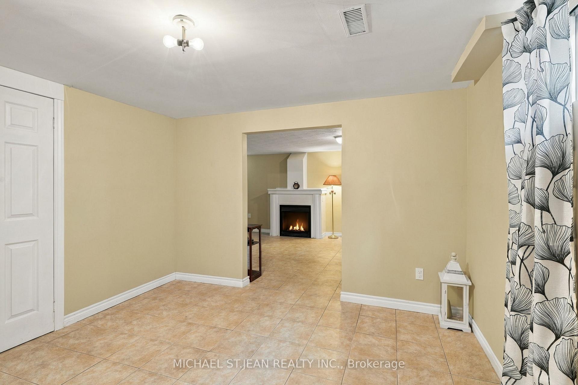 Photo 31 of 564 Cochrane Road, Hamilton, Rosedale — HOMEH