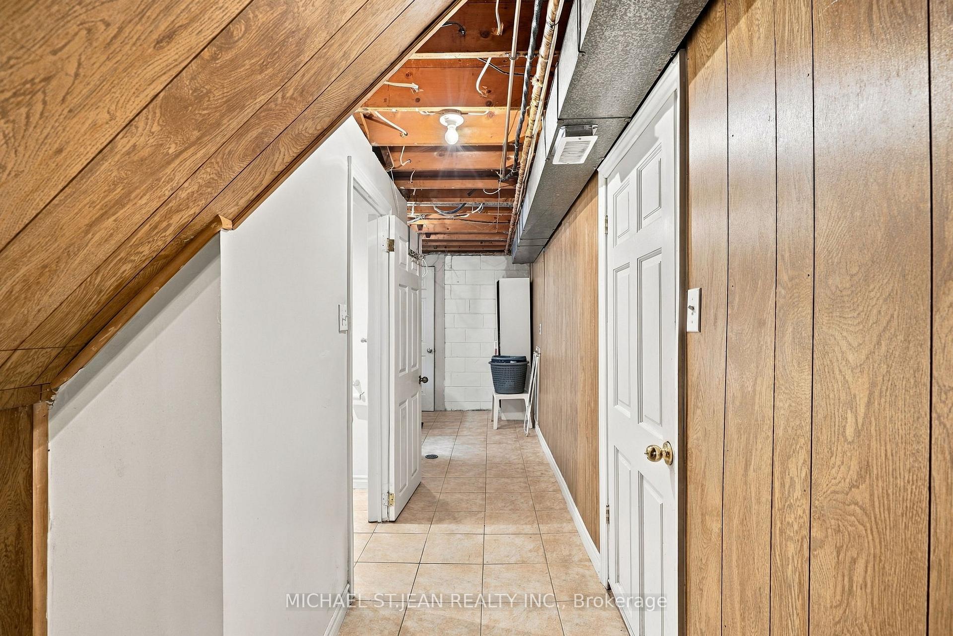 Photo 36 of 564 Cochrane Road, Hamilton, Rosedale — HOMEH