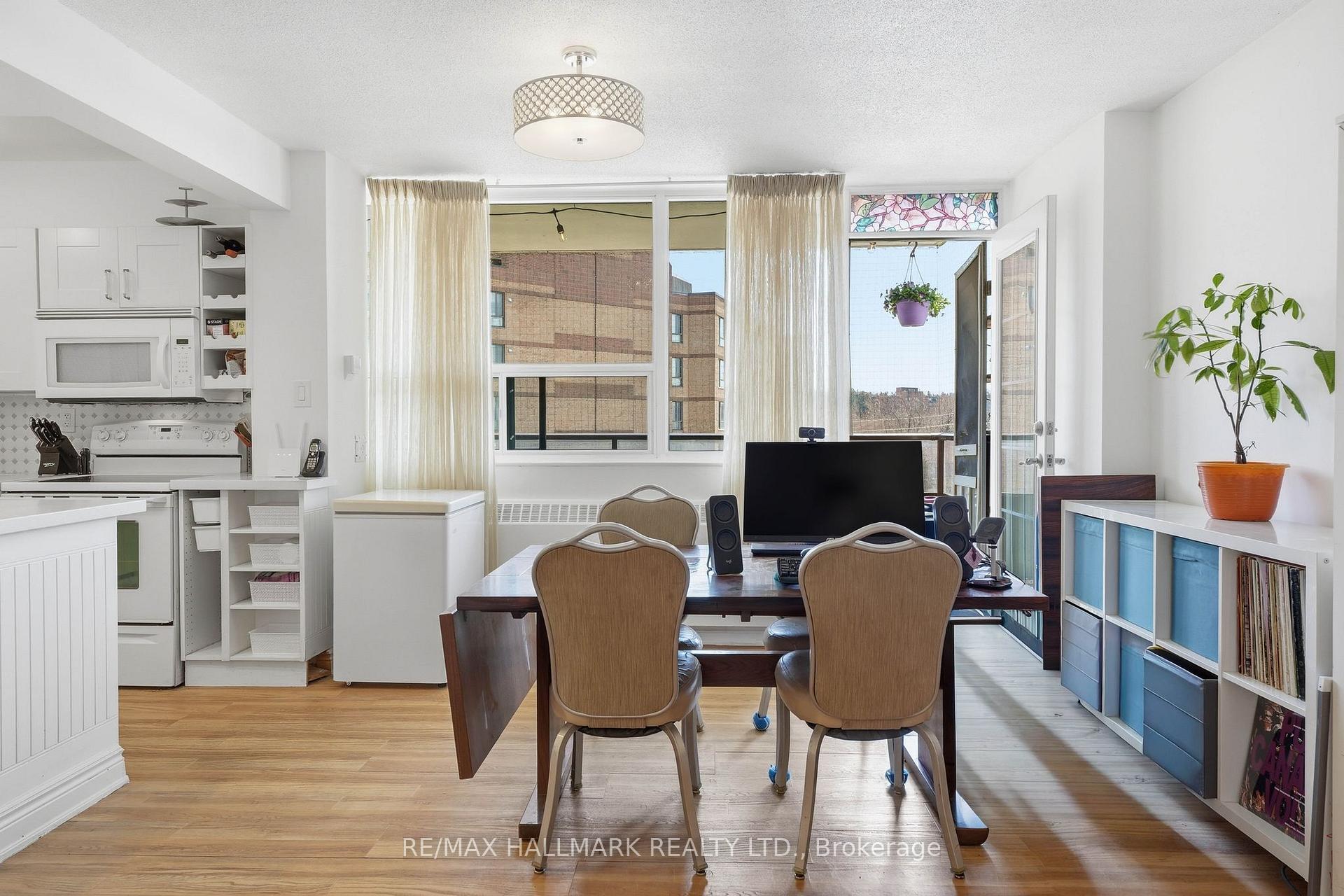 Photo 7 of Unit 503, 180 Markham Road, Scarborough, Scarborough Village — HOMEH