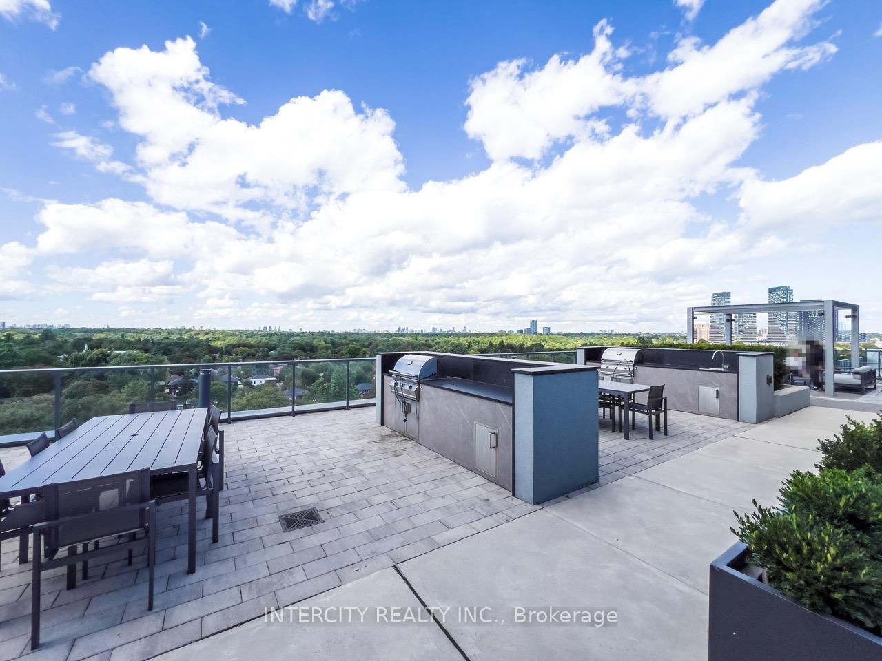 Photo 14 of Unit 1307, 33 Frederick Todd Way, Toronto, Leaside — HOMEH