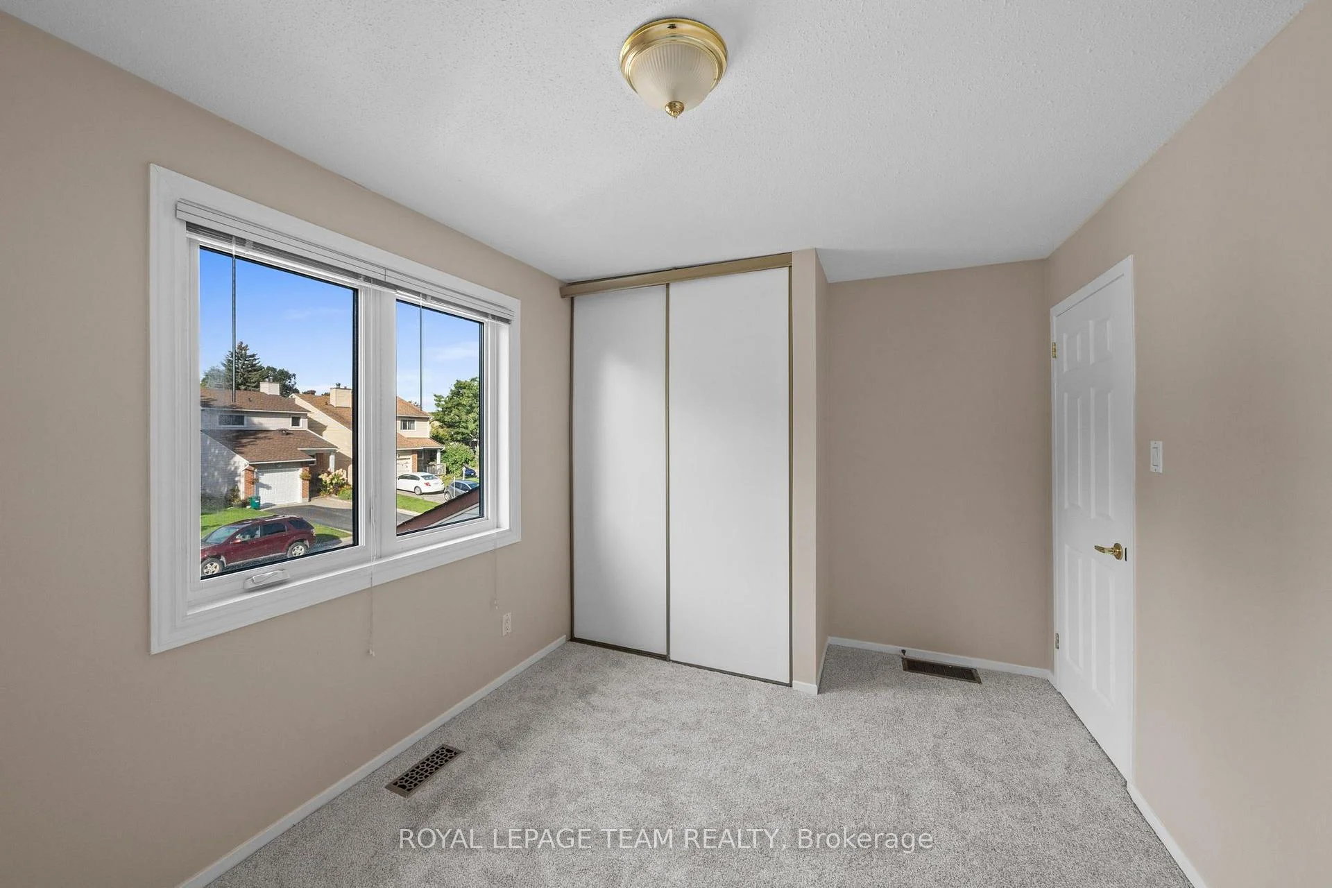 Photo 46 of 7 Benlark Road, Ottawa, Barrhaven - On the Green — HOMEH