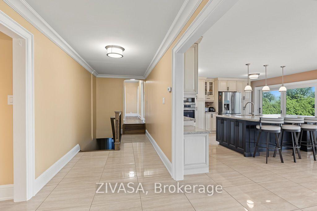 Photo 28 of 1065 North Service Road, Hamilton, Stoney Creek — HOMEH