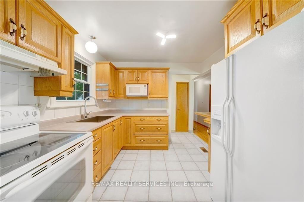 Photo 10 of Unit MAIN, 68 Rymal Road E, Hamilton, Allison — HOMEH