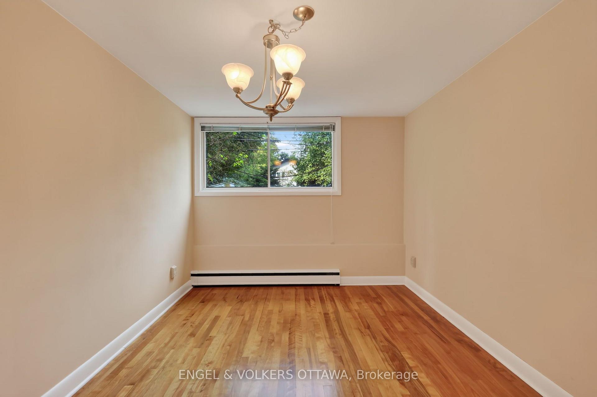 Photo 15 of 1228 Henry Farm Drive, Ottawa, Copeland Park — HOMEH