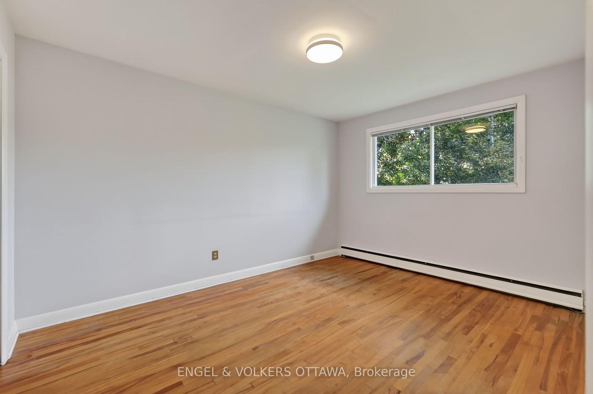 Photo 19 of 1228 Henry Farm Drive, Ottawa, Copeland Park — HOMEH