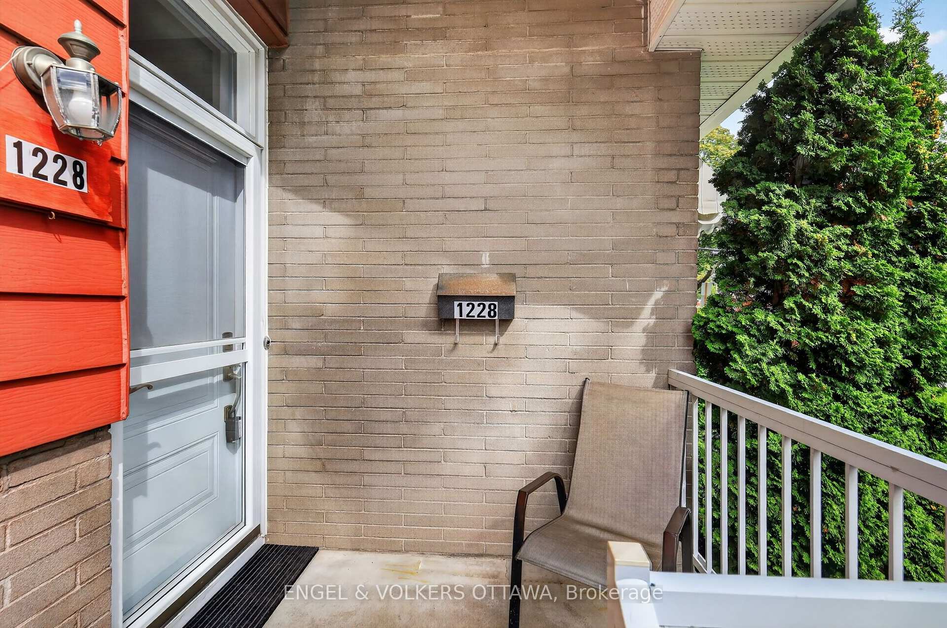 Photo 40 of 1228 Henry Farm Drive, Ottawa, Copeland Park — HOMEH