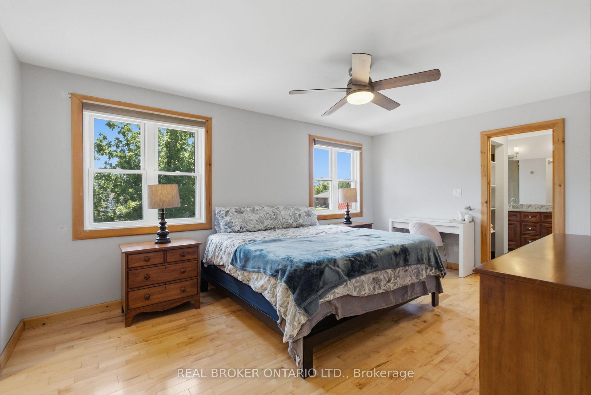 Photo 21 of 11 Perry Street, Kawartha Lakes, Oakwood — HOMEH