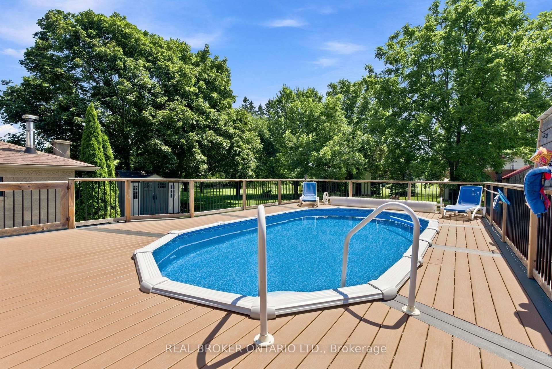 Photo 37 of 11 Perry Street, Kawartha Lakes, Oakwood — HOMEH