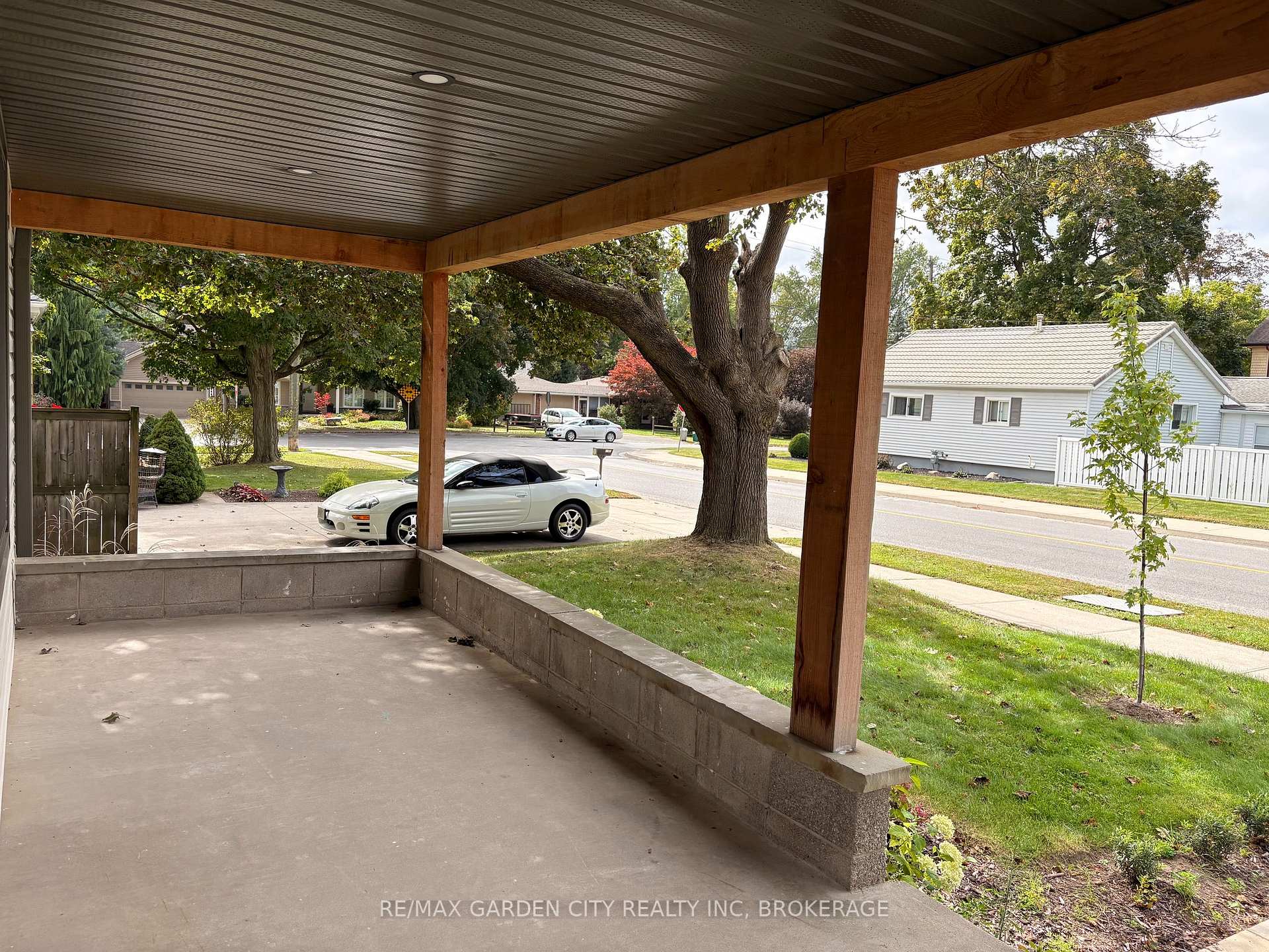 Photo 6 of Unit 2, 1105 Haist Street, Pelham, Fonthill — HOMEH