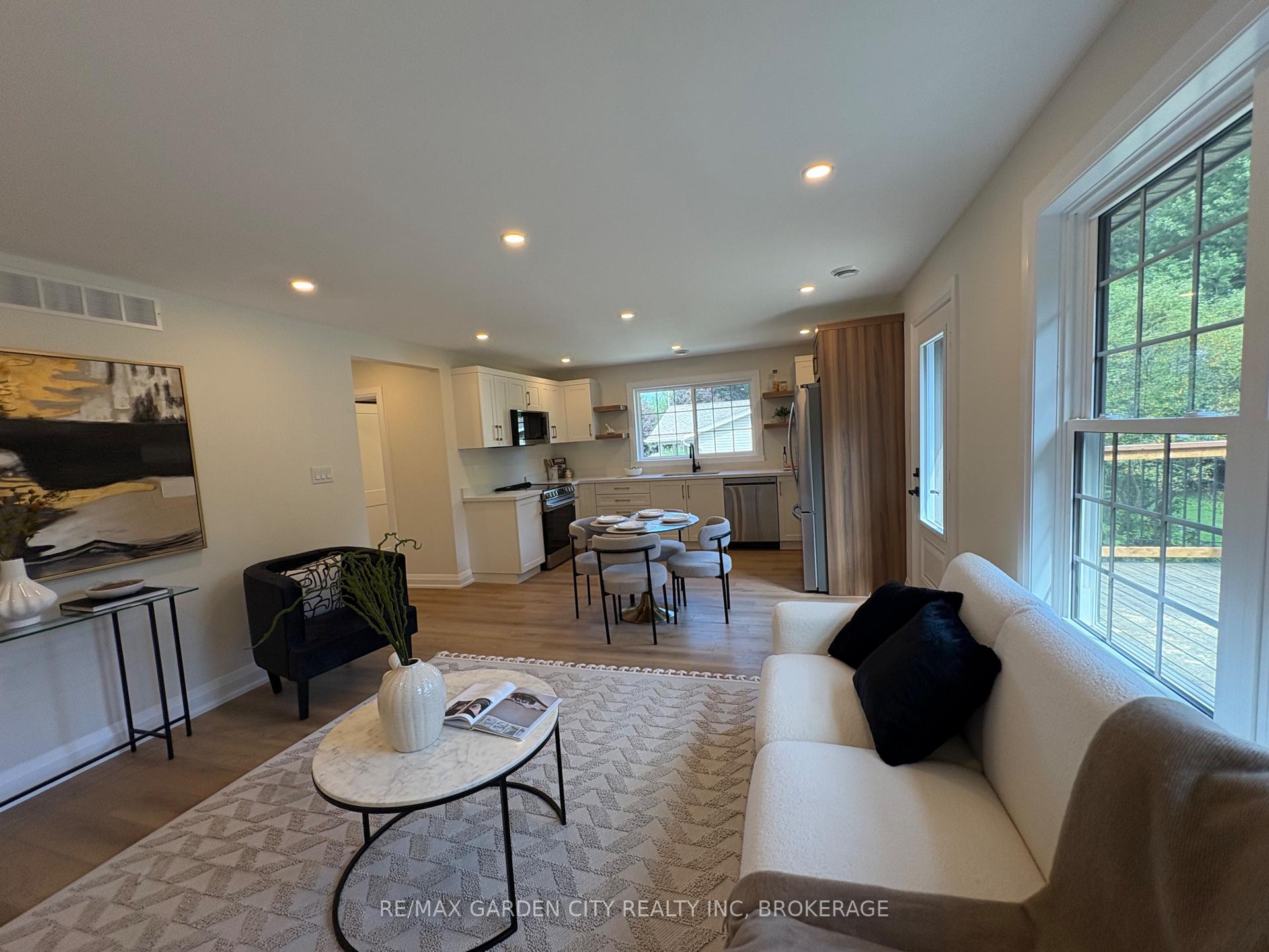 Photo 13 of Unit 2, 1105 Haist Street, Pelham, Fonthill — HOMEH