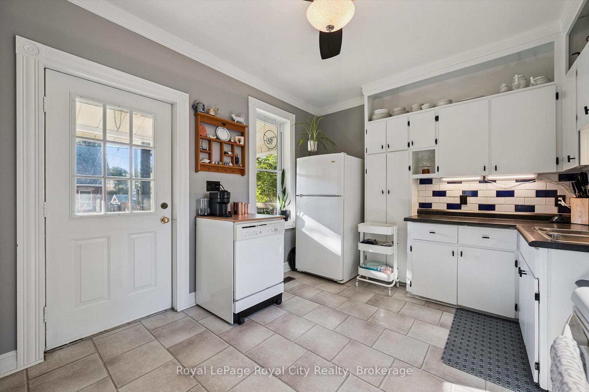 Photo 13 of 180 Edinburgh Road N, Guelph, Junction/Onward Willow — HOMEH