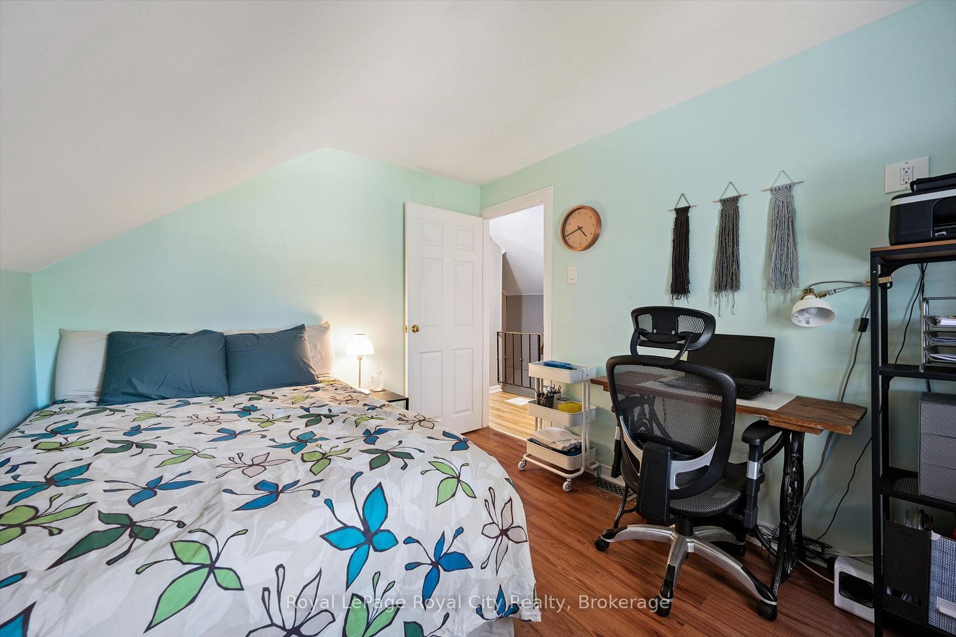 Photo 21 of 180 Edinburgh Road N, Guelph, Junction/Onward Willow — HOMEH