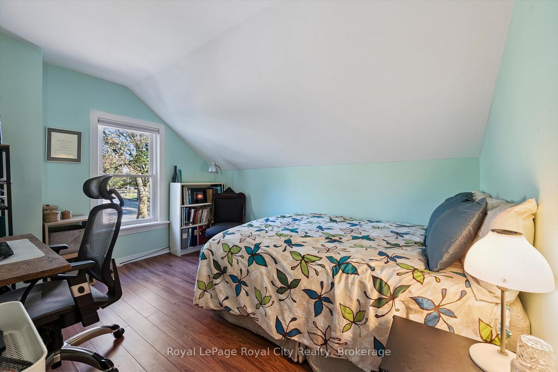 Photo 22 of 180 Edinburgh Road N, Guelph, Junction/Onward Willow — HOMEH